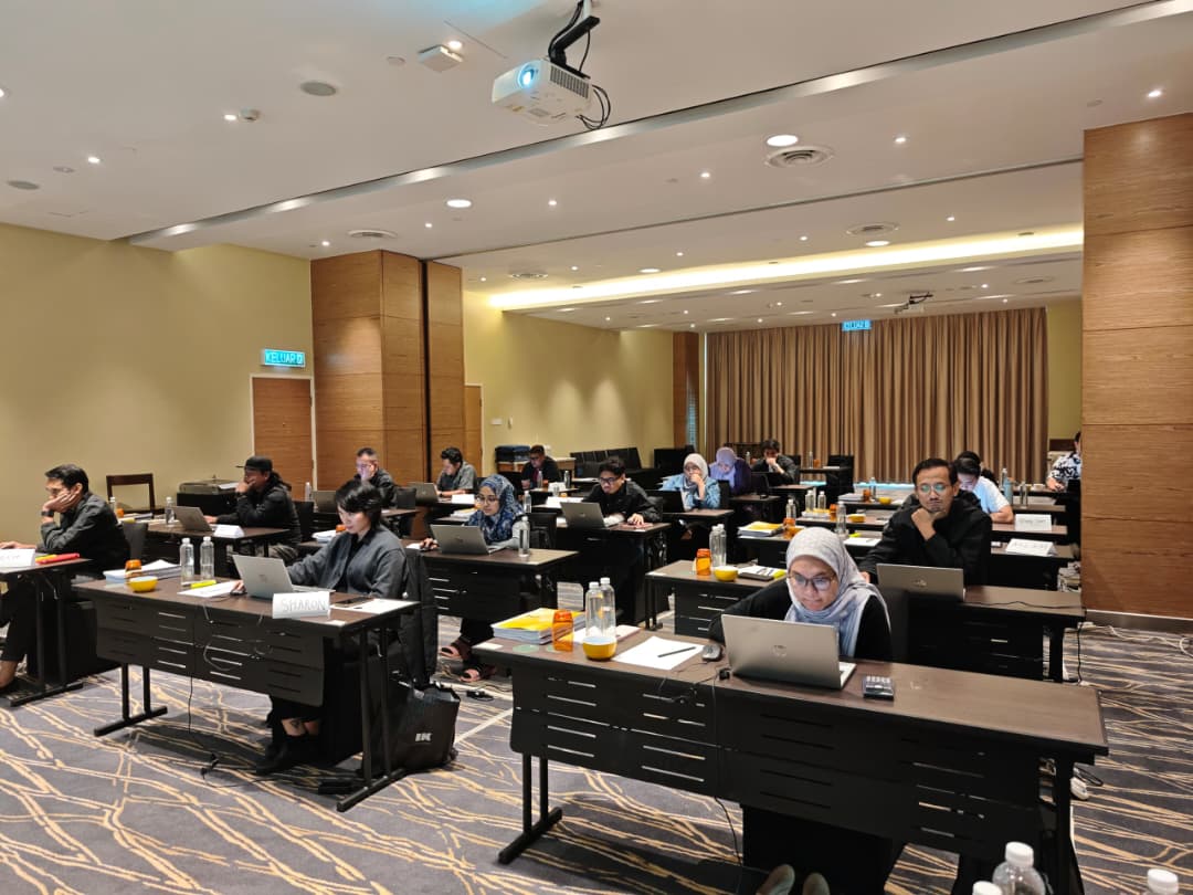 Training cohort in a seminar hall